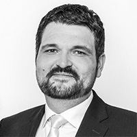 Dr. Viktor Misuk